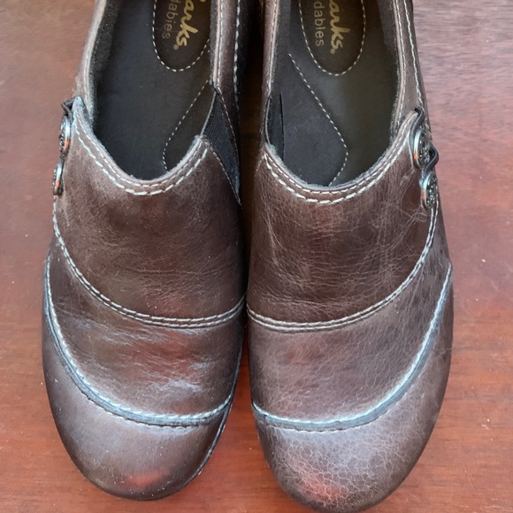 Clarks Ashland Alpine Women’s 7 1/2 Narrow Shoes - Picture 2 of 5